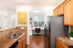 601 W Burgundy St, Highlands Ranch, CO 80129 - Photo 22