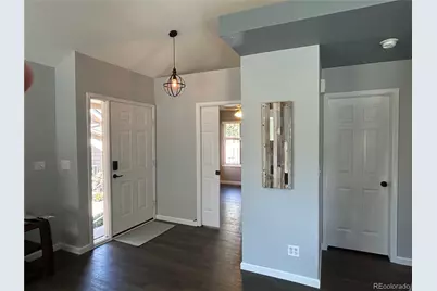 2125 S Troy Way, Aurora, CO 80014 - Photo 2