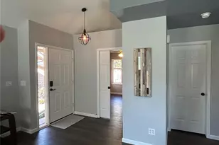 2125 S Troy Way, Aurora, CO 80014 - Photo 2