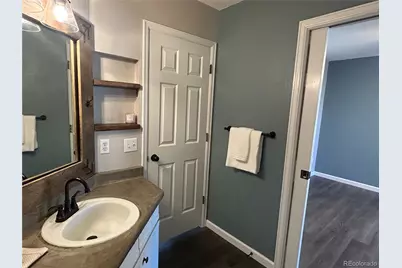 2125 S Troy Way, Aurora, CO 80014 - Photo 32
