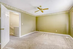 9090 Hunters Creek St, Littleton, CO 80126 - Photo 10