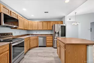 1703 Whitehall Dr, Longmont, CO 80504 - Photo 14