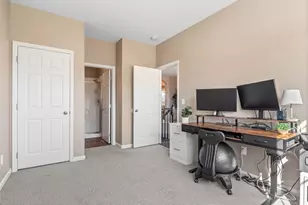 10597 Worchester St, Commerce City, CO 80022 - Photo 6