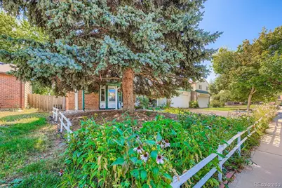 2252 S Dearborn Street, Aurora, CO 80014 - Photo 2