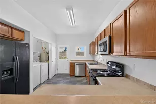 2837 Rose Hill St, Strasburg, CO 80136 - Photo 8