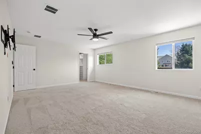 22130 E Berry Place, Aurora, CO 80015 - Photo 18
