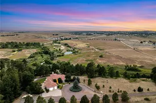 39848 Swift Creek Cir, Elizabeth, CO 80107 - Photo 2