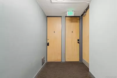 1050 N Corona Street #302, Denver, CO 80218 - Photo 6
