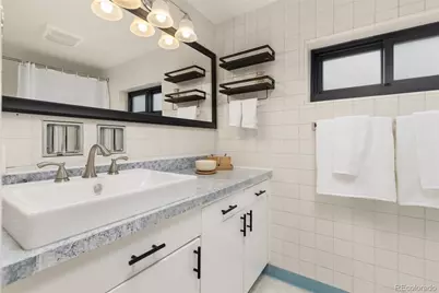 1050 N Corona Street #302, Denver, CO 80218 - Photo 22
