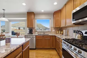 1959 Granger Cir, Castle Rock, CO 80109 - Photo 10