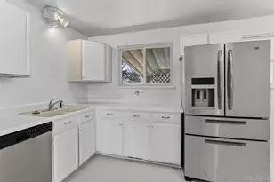 2117 S Wadsworth Blvd, Lakewood, CO 80227 - Photo 10