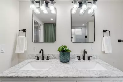 5390 Primrose Lane, Denver, CO 80221 - Photo 18
