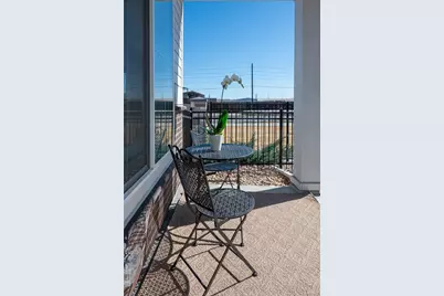 1828 S Poplar Court, Denver, CO 80224 - Photo 2