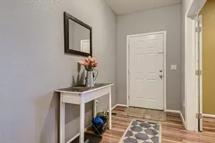 6912 W Chatfield Dr, Littleton, CO 80128 - Photo 4