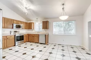 1633 Deerwood Dr, Longmont, CO 80504 - Photo 6