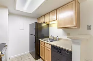 10253 E Peakview Ave, Englewood, CO 80111 - Photo 6