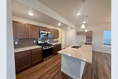 804 N Bently Street, Watkins, CO 80137 - Photo 4