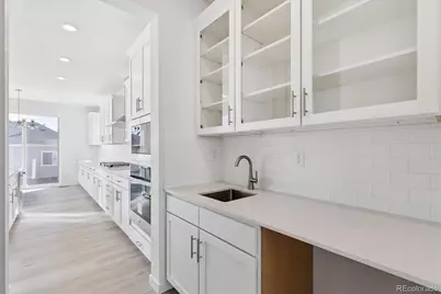 2572 Bitterroot Place, Highlands Ranch, CO 80129 - Photo 6