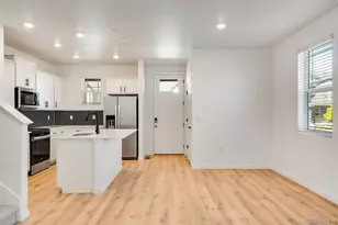 22224 E 6th Pl, Aurora, CO 80018 - Photo 10