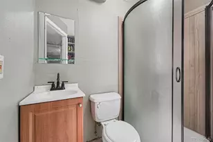 9755 Elizabeth St, Thornton, CO 80229 - Photo 14