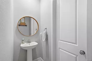 17668 Eclipse St, Broomfield, CO 80023 - Photo 10