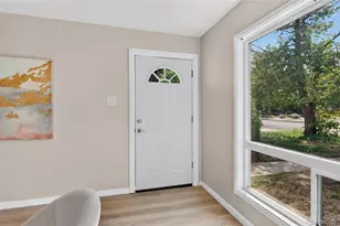 1160 Vaughn St, Aurora, CO 80011 - Photo 8