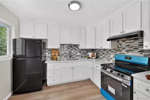 1160 Vaughn St, Aurora, CO 80011 - Photo 10