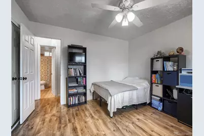 15562 E Bails Drive, Aurora, CO 80017 - Photo 12