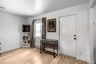 15562 E Bails Dr, Aurora, CO 80017 - Photo 6