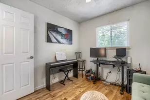 15562 E Bails Dr, Aurora, CO 80017 - Photo 16