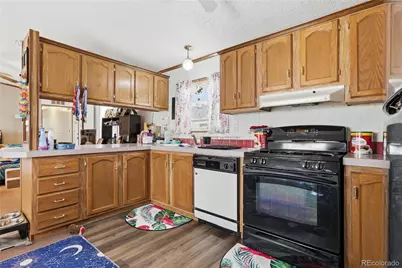 1570 Sedalia Way, Aurora, CO 80011 - Photo 14