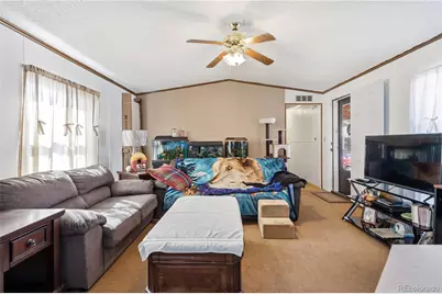 1570 Sedalia Way, Aurora, CO 80011 - Photo 4