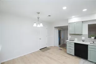 1961 S Ivory Way, Aurora, CO 80013 - Photo 6