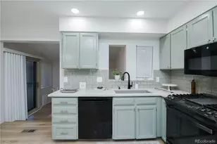1961 S Ivory Way, Aurora, CO 80013 - Photo 12