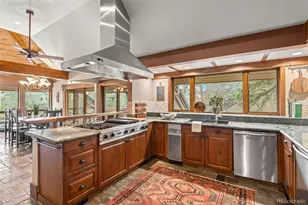 33208 Alta Vista Dr, Evergreen, CO 80439 - Photo 18