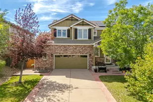 3893 S Shawnee Way, Aurora, CO 80018 - Photo 2