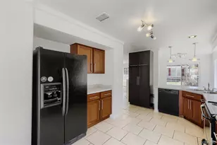 21458 E 47th Ave, Denver, CO 80249 - Photo 8