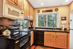 28221 Bonanza Dr, Evergreen, CO 80439 - Photo 14