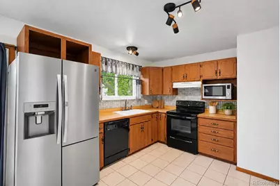 1929 E 117th Court, Northglenn, CO 80233 - Photo 4