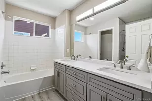 22668 E Lake Pl, Centennial, CO 80015 - Photo 30