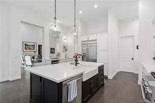 12 Sommerset Cir, Greenwood Village, CO 80111 - Photo 4