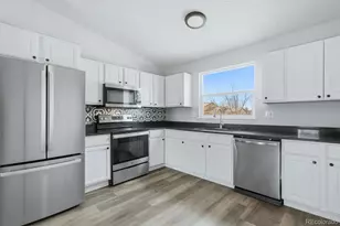 5141 Duluth Ct, Denver, CO 80239 - Photo 8