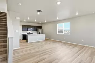 1596 Riverplace Dr, Windsor, CO 80550 - Photo 2