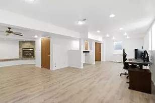 8074 W Brook Dr, Littleton, CO 80128 - Photo 32