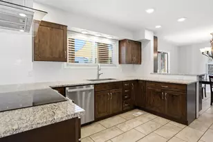 8074 W Brook Dr, Littleton, CO 80128 - Photo 4