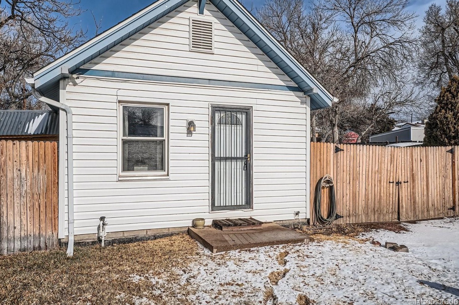 4675 Virginia Ave, Denver, CO 80219-2320