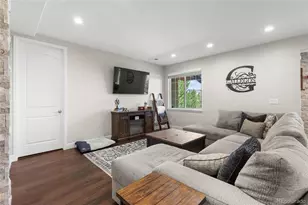 27855 E Moraine Dr, Aurora, CO 80016 - Photo 22