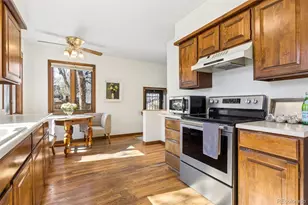 1105 Garrison St, Lakewood, CO 80215 - Photo 10