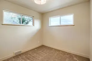 3699 Grape St, Denver, CO 80207 - Photo 14