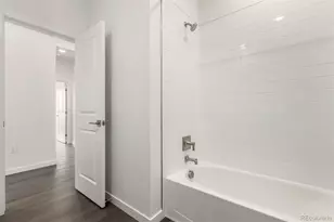 6153 N Ceylon St, Denver, CO 80019 - Photo 18